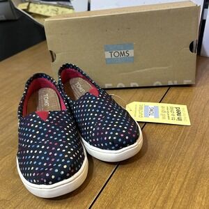 TOMS Shoes Youth Size 3.5 Blue Polka Dot Classic Slip-On Canvas Alpargata